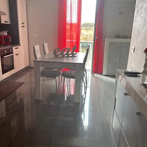 Deluxe , Sciacca Italia