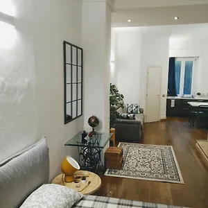 Beautiful Open-space Loft , Milan Italy