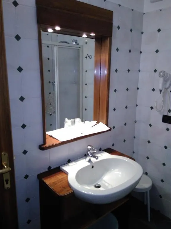 Hotel Albergo Al Gobbo Venice Italy