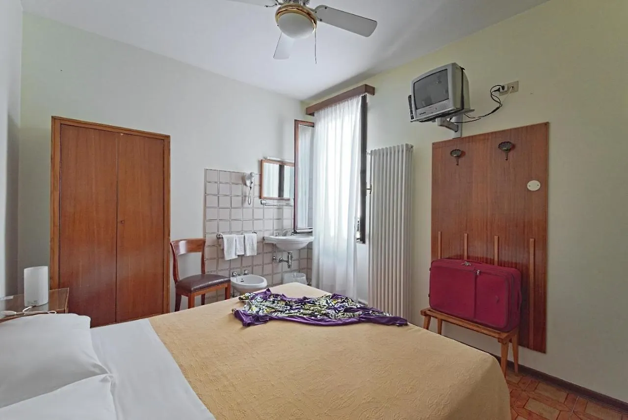 Albergo Al Gobbo Venedik Otel